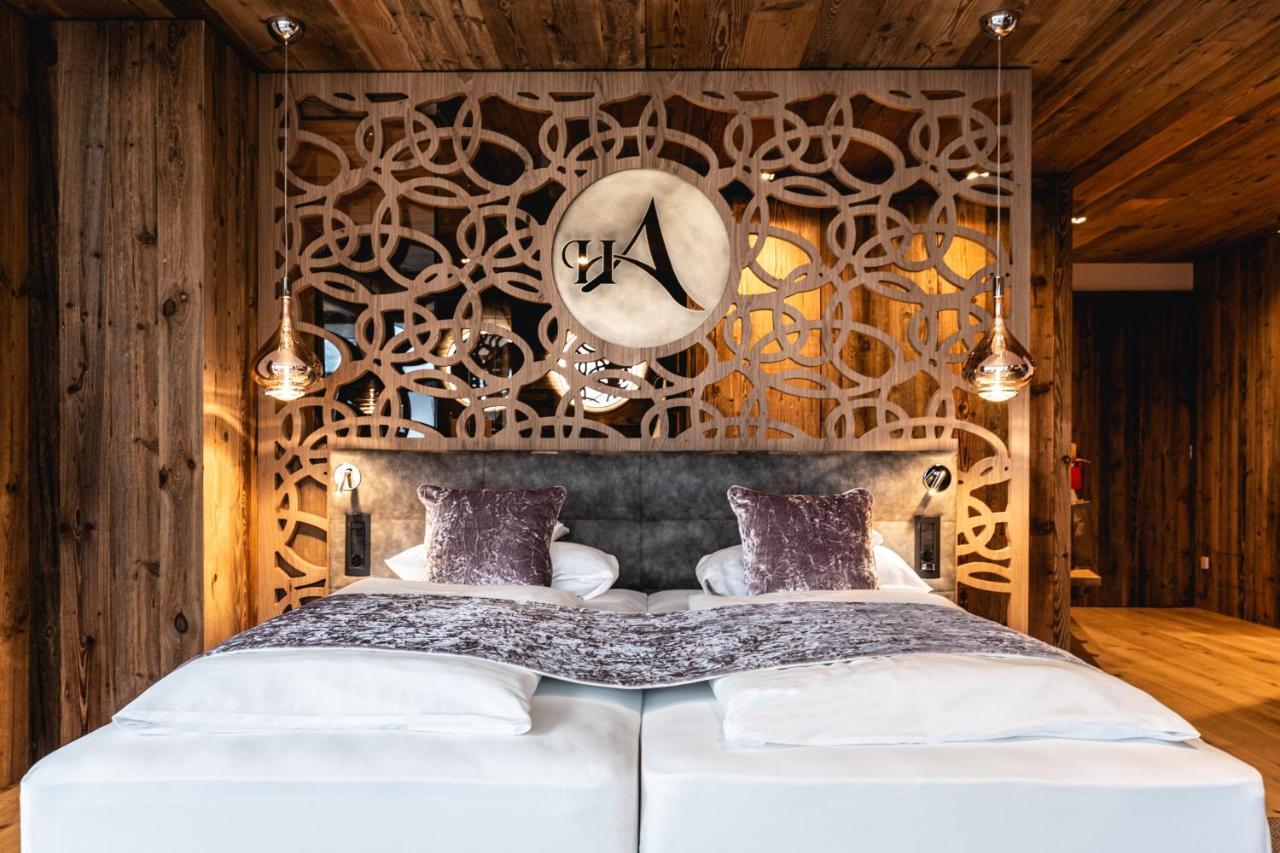 Hotel Arkadia - "Adults Only" كورفارا إنْ بادِيا المظهر الخارجي الصورة