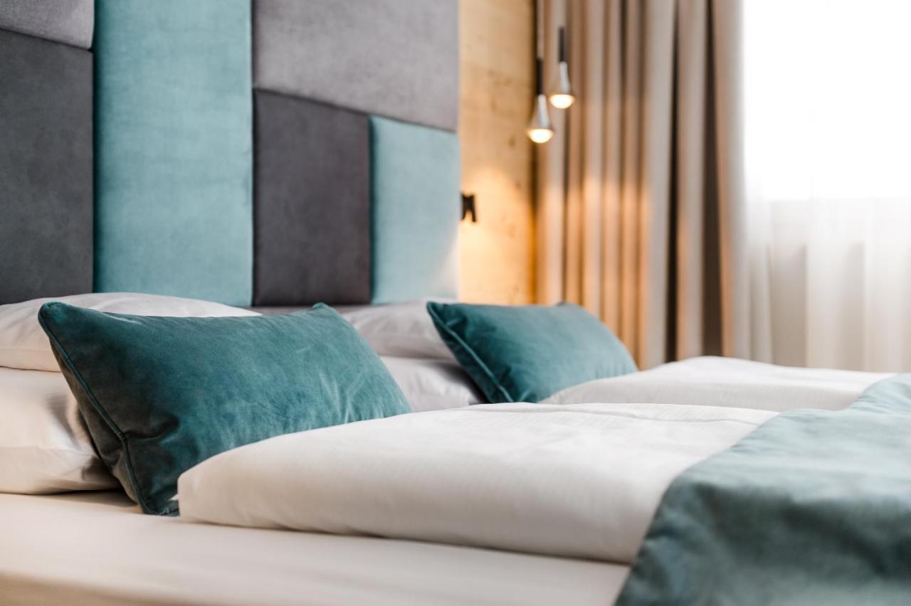 Hotel Arkadia - "Adults Only" كورفارا إنْ بادِيا المظهر الخارجي الصورة